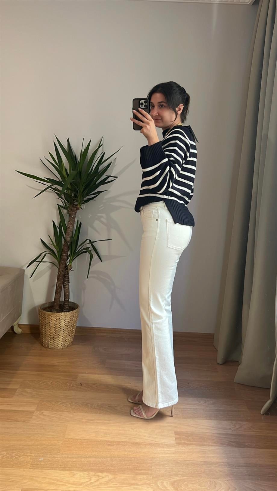 TUDİ EKRU FLARE MODEL YÜKSEK BEL JEAN