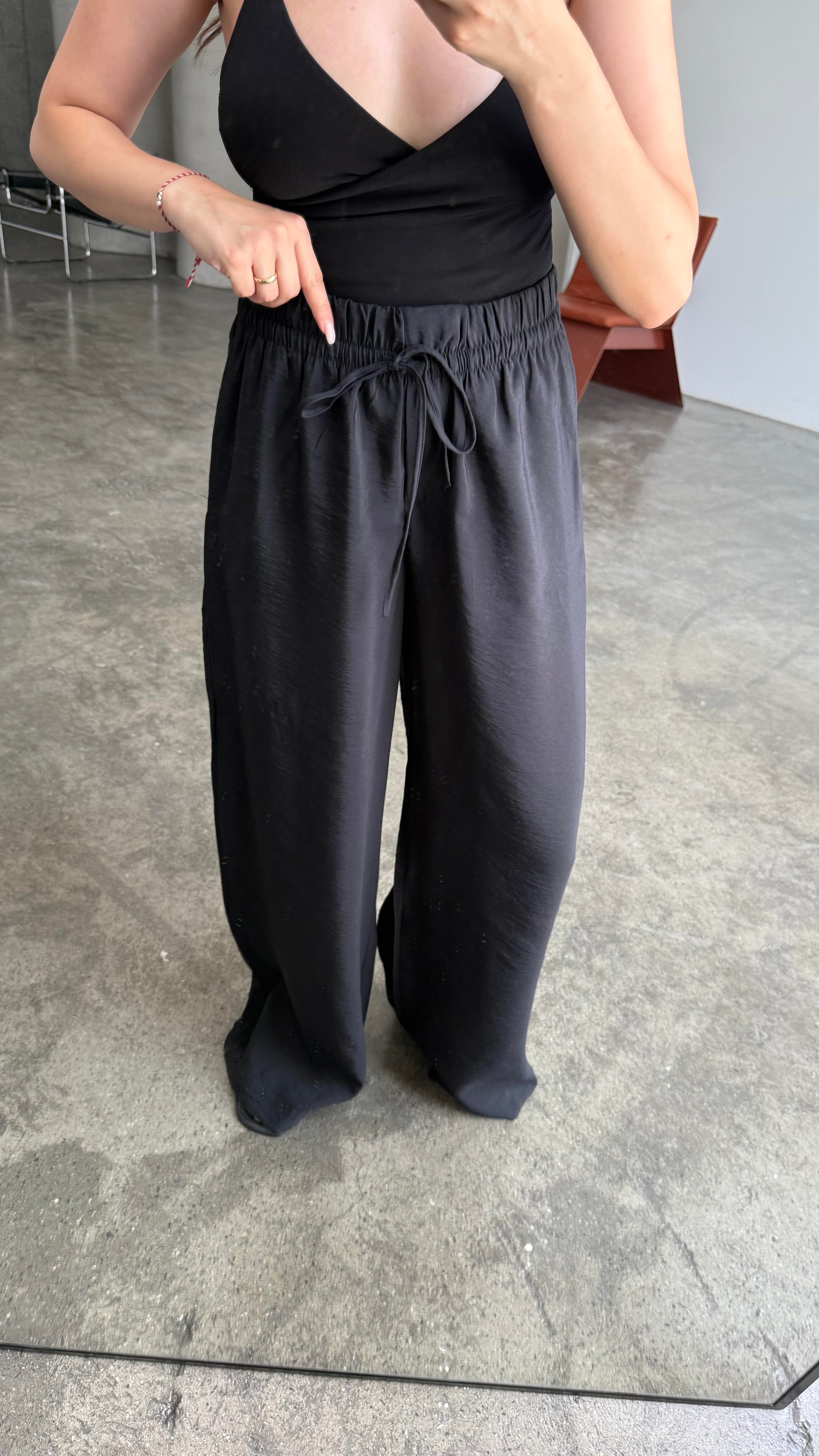 Vera Siyah Yüksek Bel Tensel Pantalon