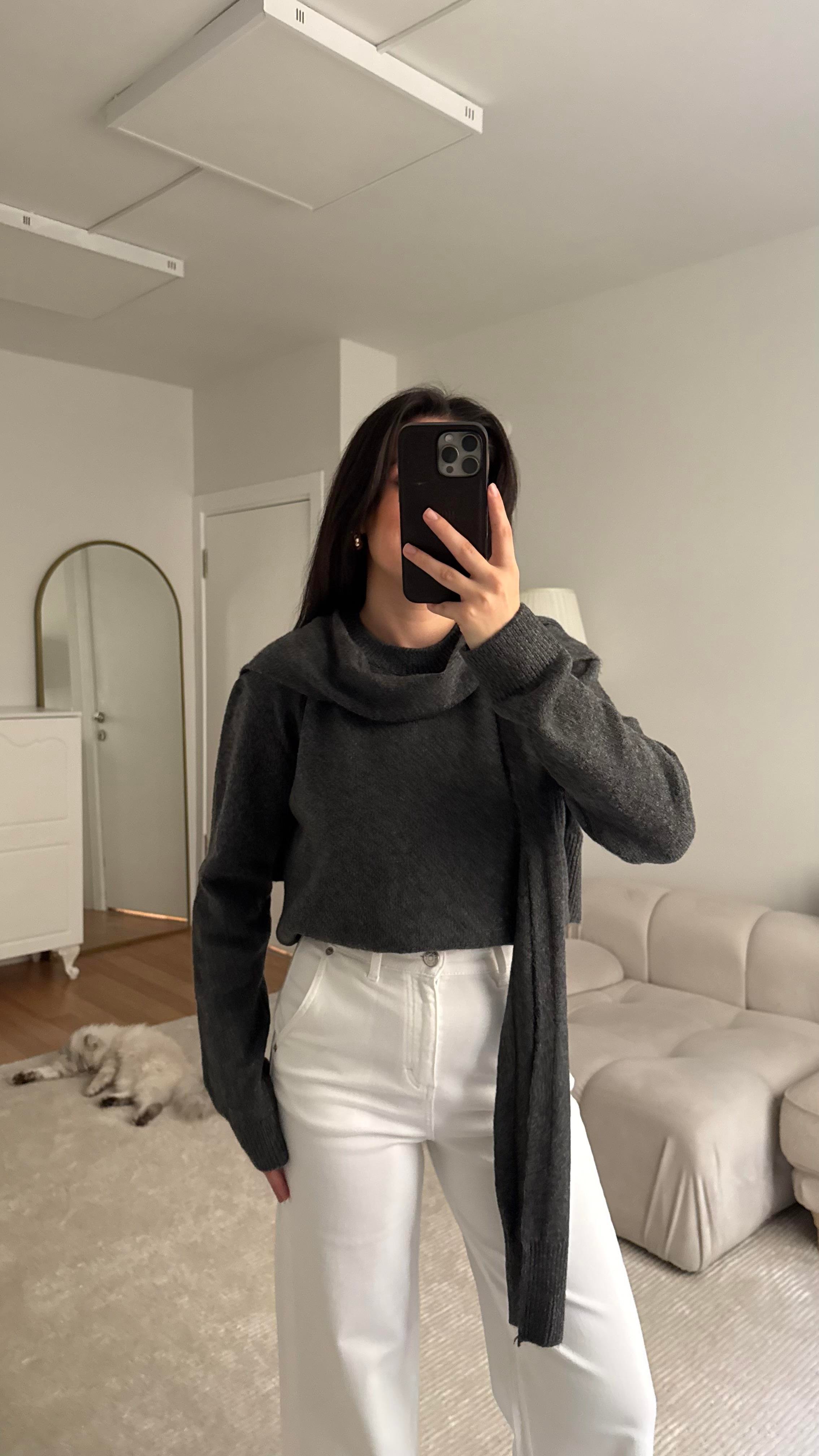 Vizon Omuzdan Kol Bağlamalı Basıc Kazak