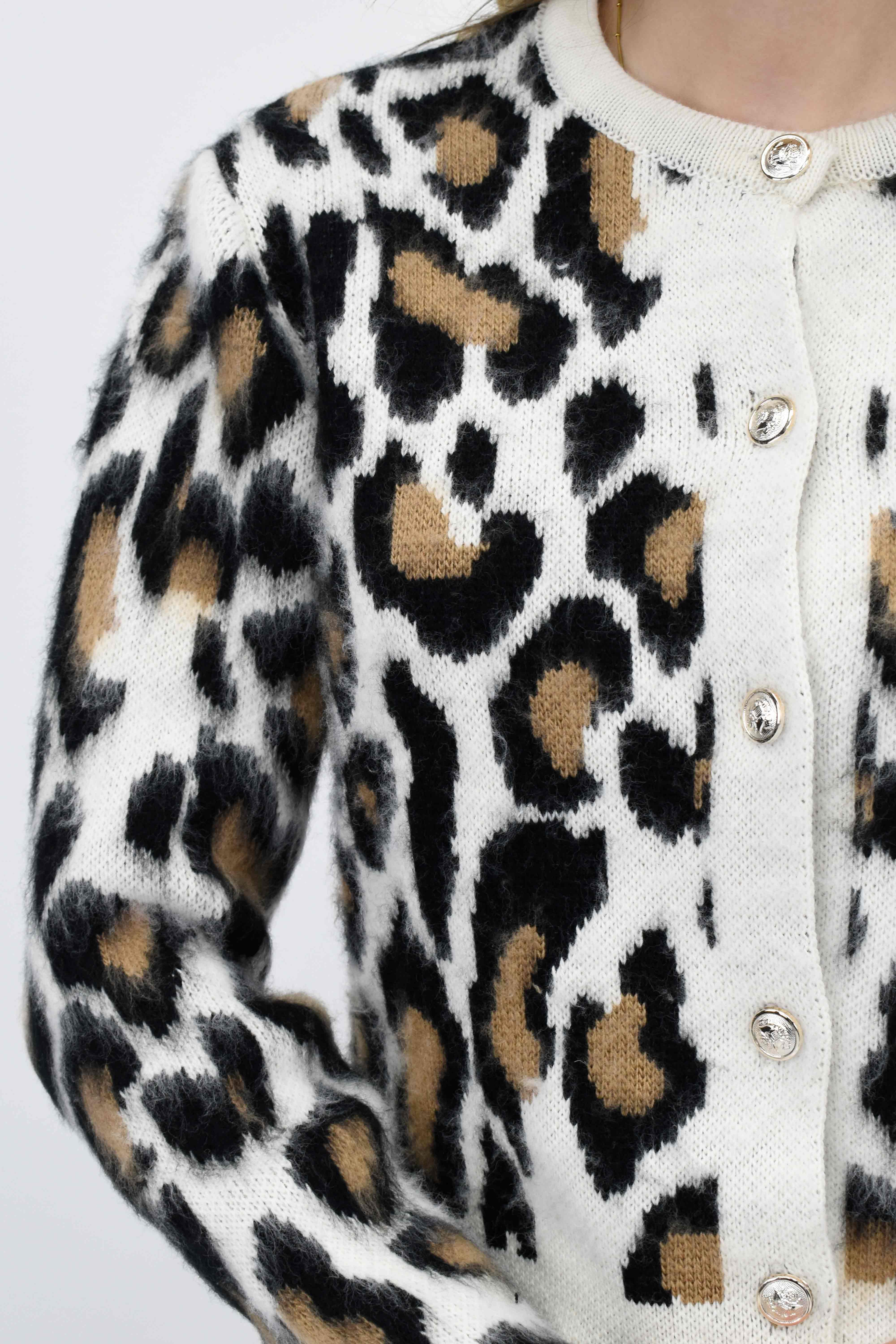 Leopar Desenli Düğmeli Hırka-Siyah 