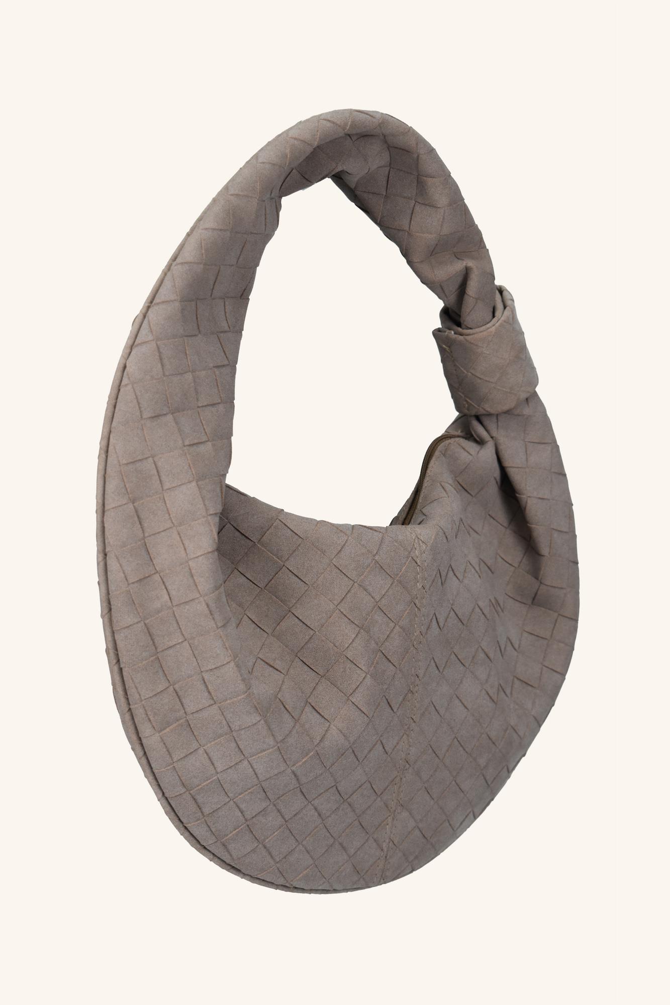 Luxe Model Yuvarlak Süet Çanta - Vizon