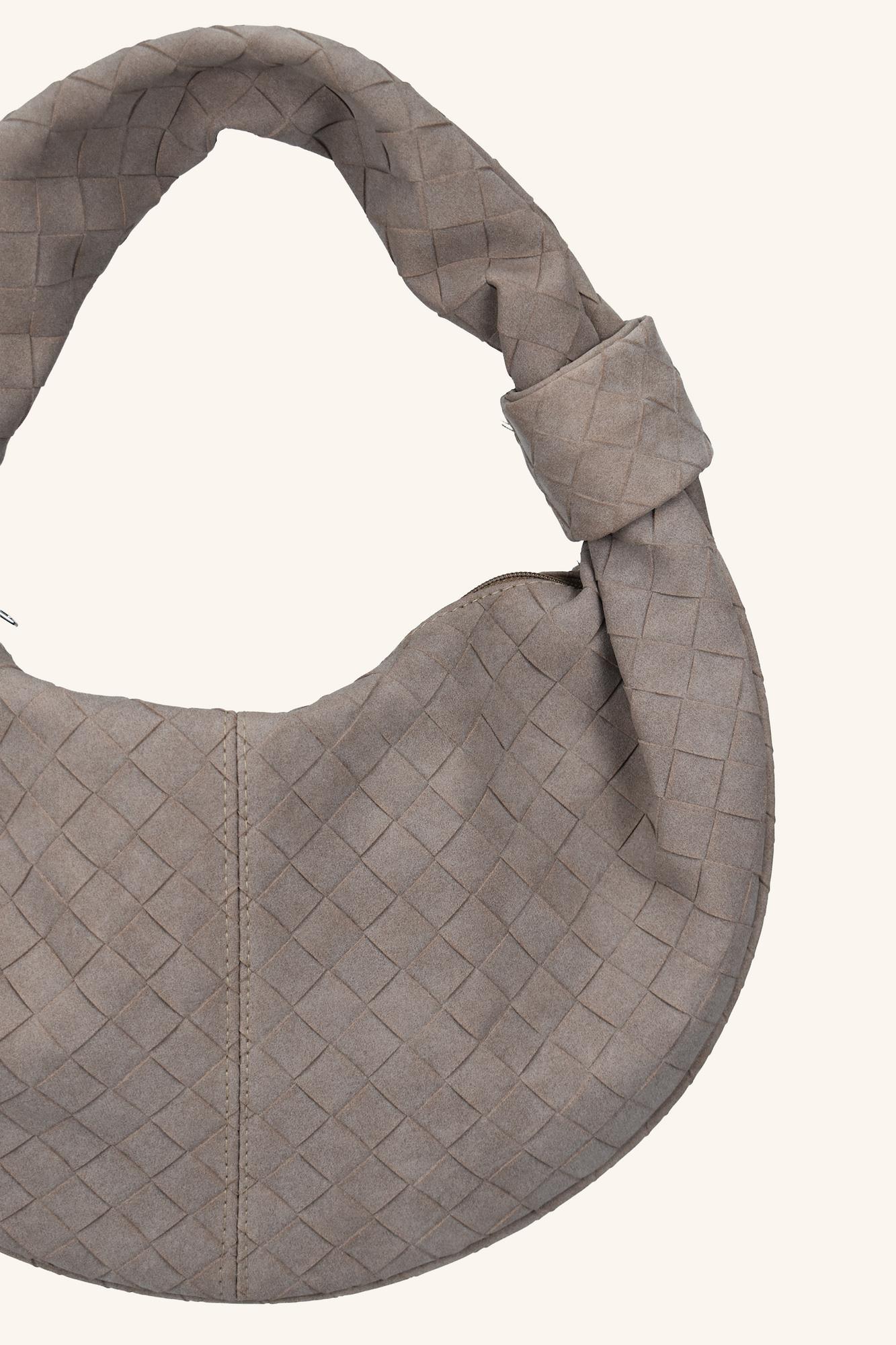 Luxe Model Yuvarlak Süet Çanta - Vizon