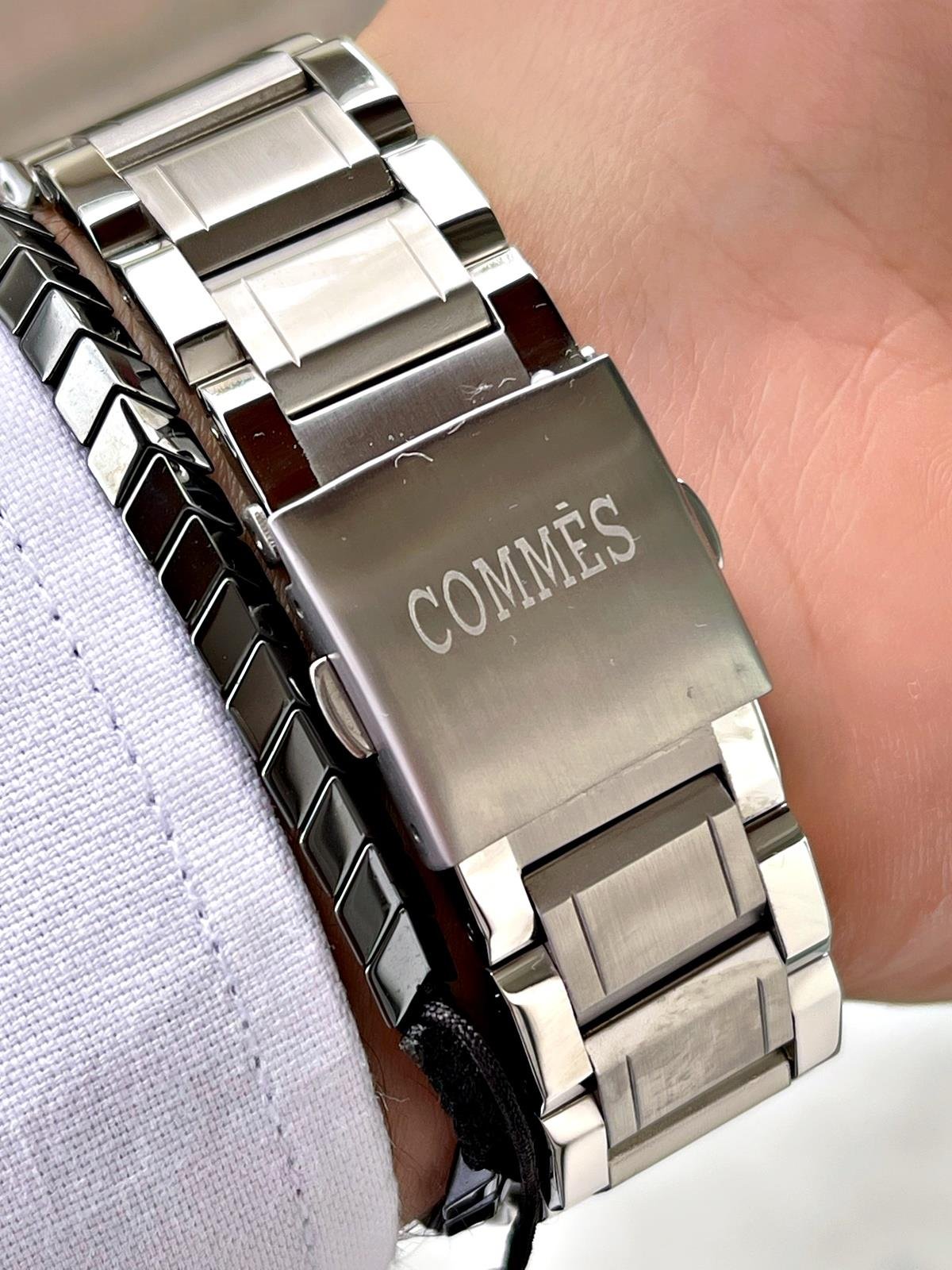 Commes Çelik Kordon Kronometre ve Takvimli Gümüş Siyah Renk Unisex Klasik Kol Saati CM1904-SSB