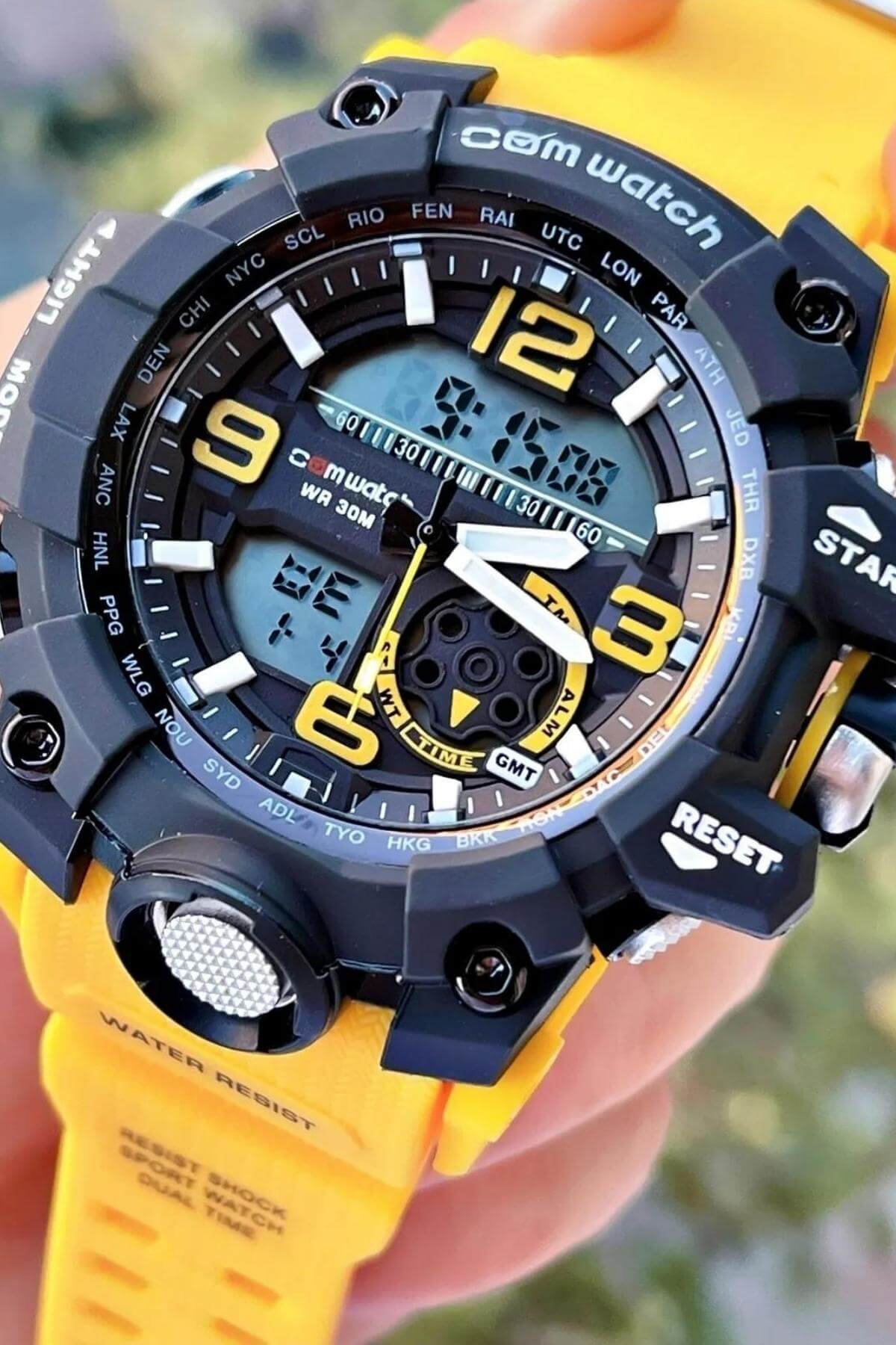 Comwatch Dijital Analog Mekanizmalı Silikon Kordon Sarı Renk Outdoor Erkek Spor Kol Saati 1523-SBS