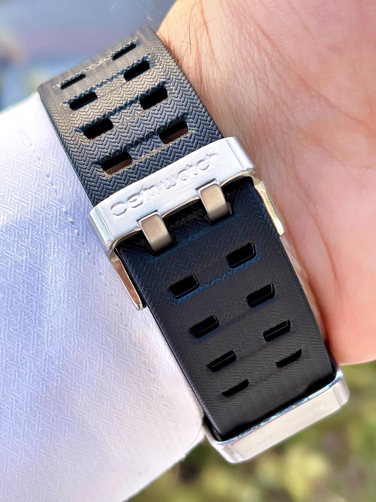 Comwatch Dijital Analog Mekanizmalı Silikon Kordon Siyah Renk Outdoor Erkek Spor Kol Saati 1523C-BBT