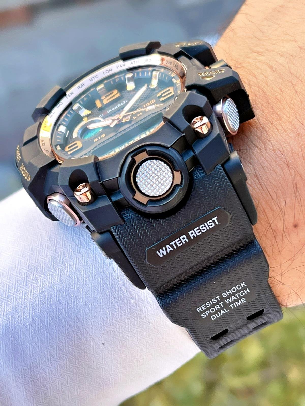 Comwatch Dijital Analog Mekanizmalı Silikon Kordon Siyah Renk Outdoor Erkek Spor Kol Saati 1523C-BBT