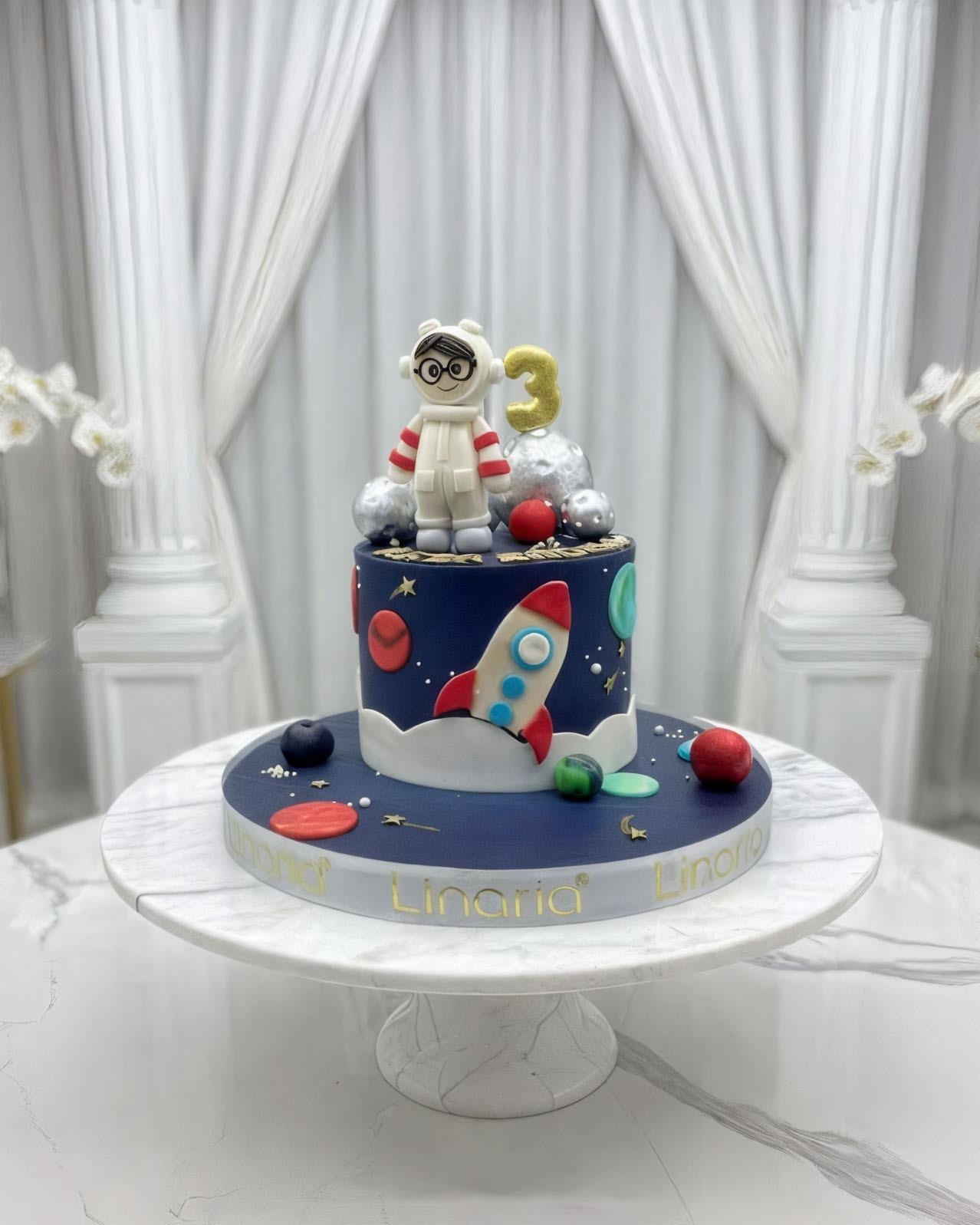 Astronot Uzay Macerası Pastası