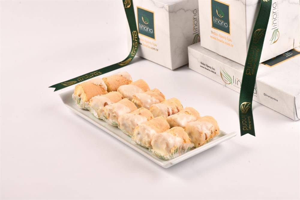 Beyaz Kıremalı Mini Muzlu Rulo