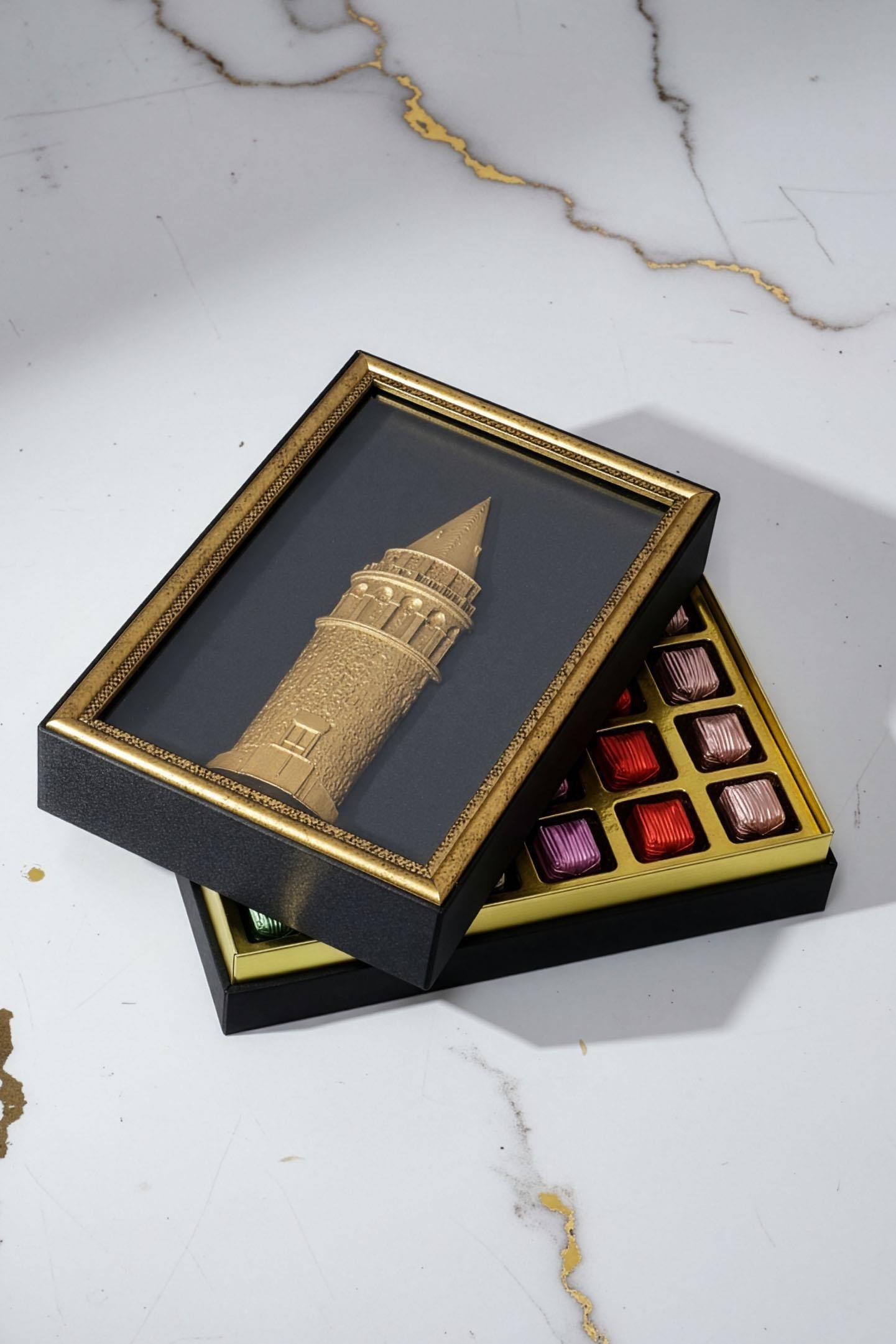 Galata Serisi: Gold Rölyefli Çikolata Kutusu