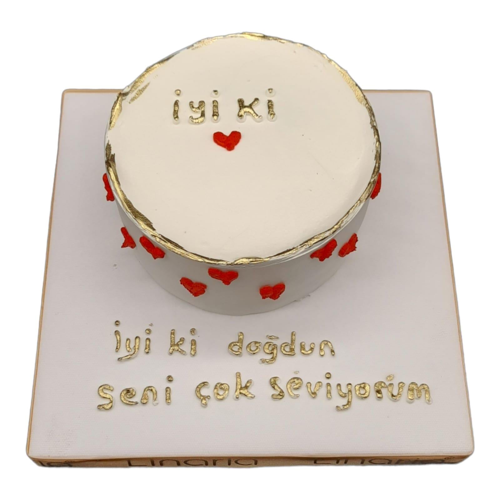 Kalpli Yazılı Pasta