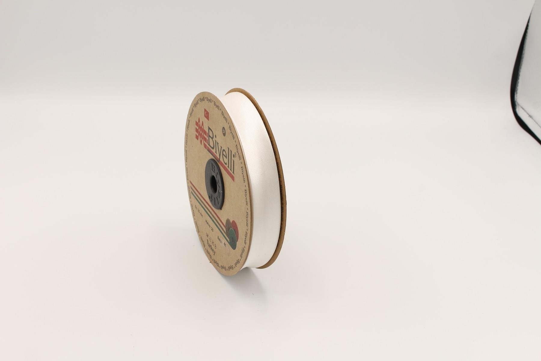 Biyelli Saten Biye Kırık beyaz