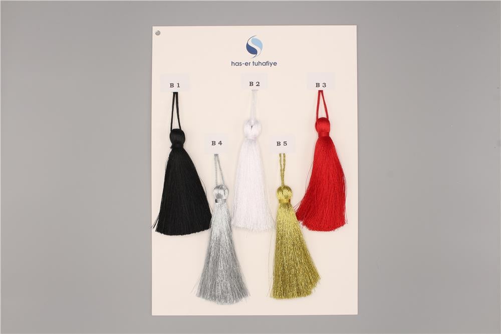 Polyester Püskül - 12 cm Beyaz