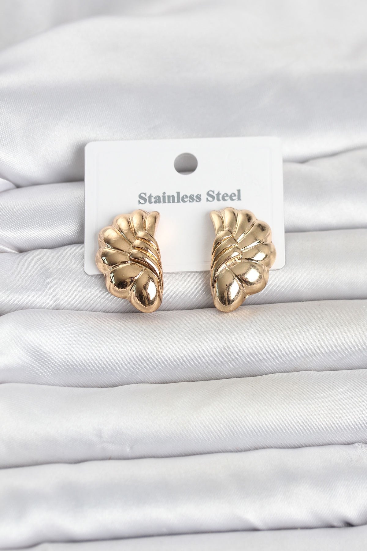316L Çelik Gold Renk Vintage Model Kadın Küpe