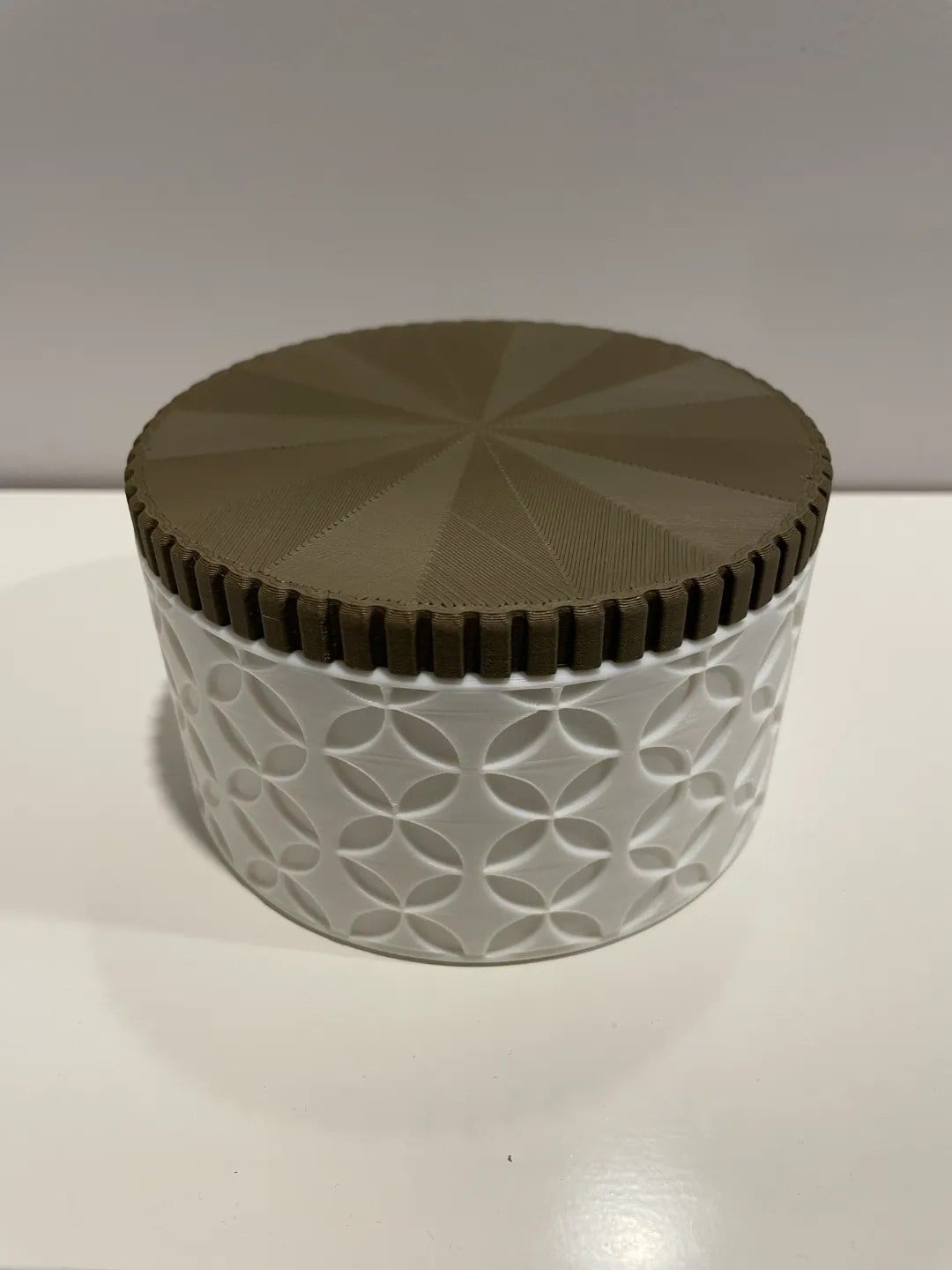3D Baskı 3lü Geometrik Desenli Kavanoz Seti Ahşap Görünümlü Kapaklı Dekoratif Mutfak Saklama Kabı 6-10-15 cm