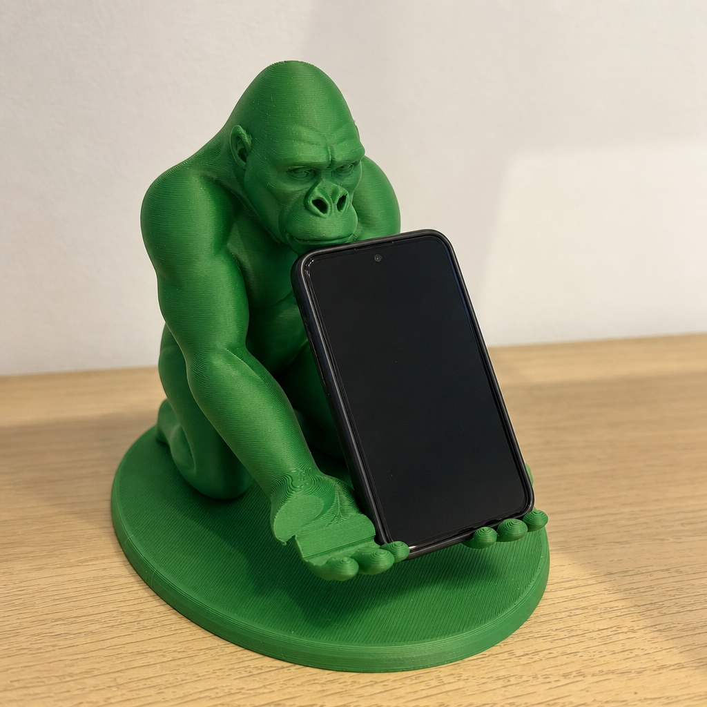 3D Baskı Goril Telefon Tutucu - Kaslı Goril Masaüstü Telefon Standı-Yeşil