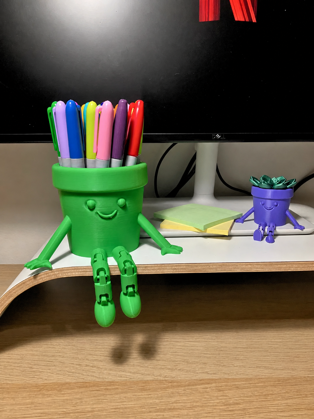 3D Baskı Hareketli Gülen Kalemlik - Eklemli Masaüstü Organizer - Yeşil