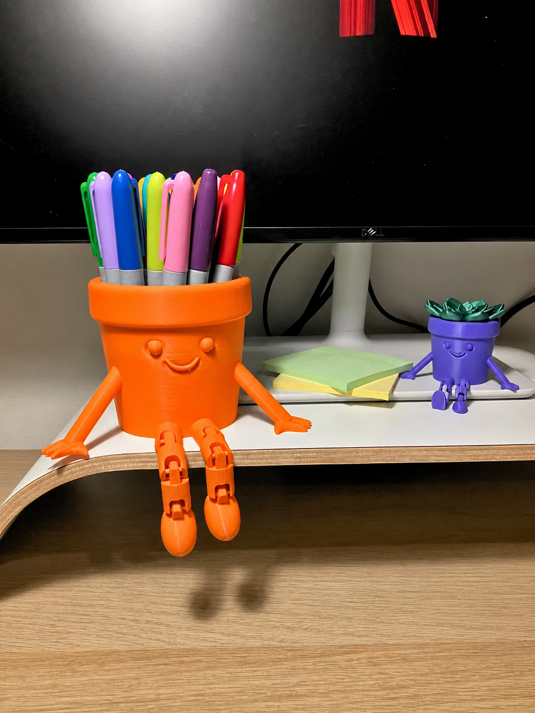 3D Baskı Hareketli Gülen Kalemlik - Eklemli Masaüstü Organizer - Turuncu