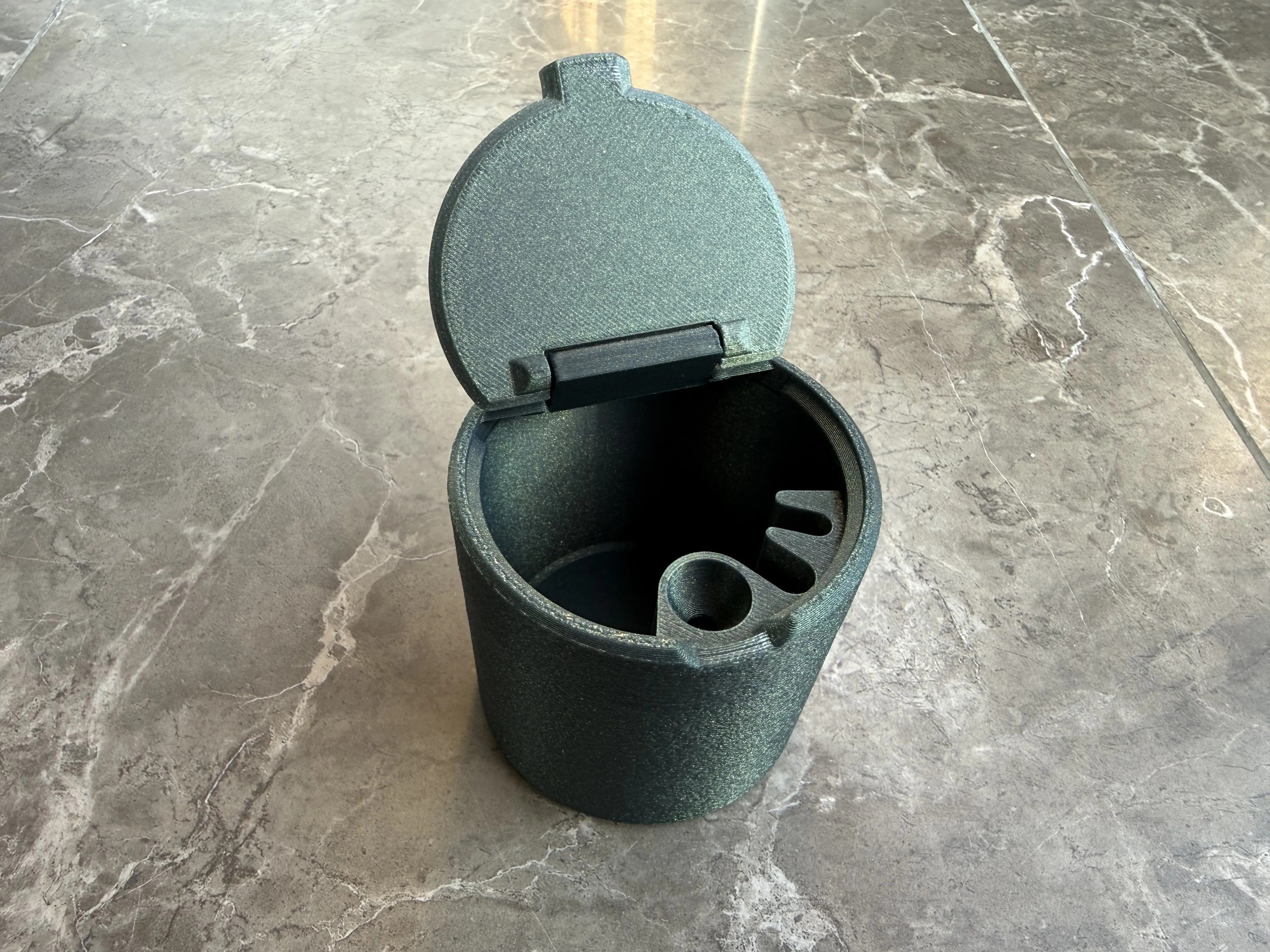 3D Baskı Kapaklı Küllük Menteşeli Rüzgar ve Koku Önleyici Dekoratif Sigara Küllüğü 11 cm