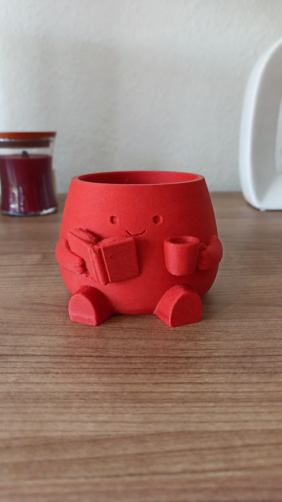 3D Baskı Kitap Okuyan Saksı - Kupa Tutan Sevimli Saksı-Kırmızı