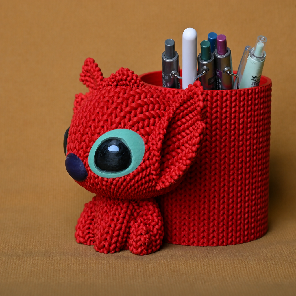 3D Baskı Knitted Kalemlik - Sevimli Karakterli Masaüstü Kalem Organizeri-Kırmızı