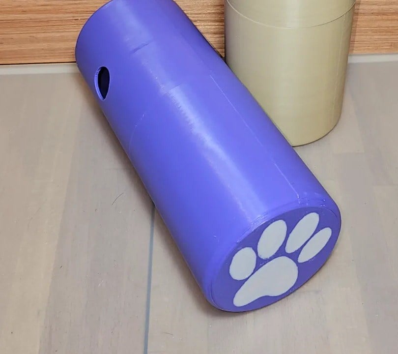 3D Baskı Köpek Ödül Mama Dağıtıcı Yuvarlanan Silindir Zeka Oyuncağı Pati Desenli - Mor