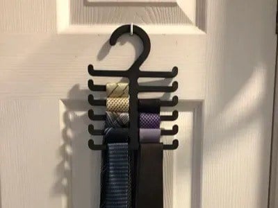 3D Baskı Kravat Askısı Çok Kollu Dolap İçi Kravat ve Kemer Düzenleyici Askı Siyah