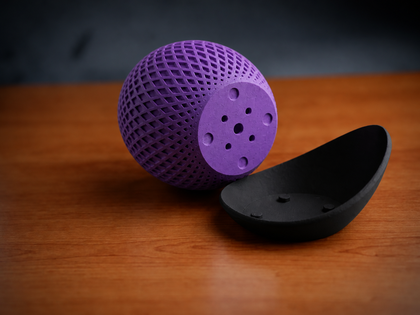 3D Baskı Küre Saksı - Kafes Dokulu İki Parçalı Dekoratif Saksı - Mor-Siyah