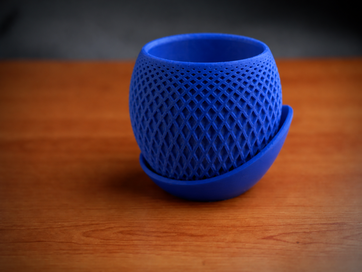 3D Baskı Küre Saksı - Kafes Dokulu İki Parçalı Dekoratif Saksı - Mavi-Mavi