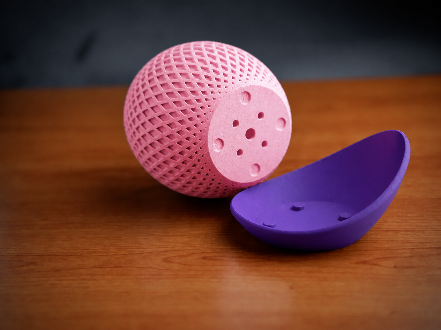 3D Baskı Küre Saksı - Kafes Dokulu İki Parçalı Dekoratif Saksı - Pembe-Mor