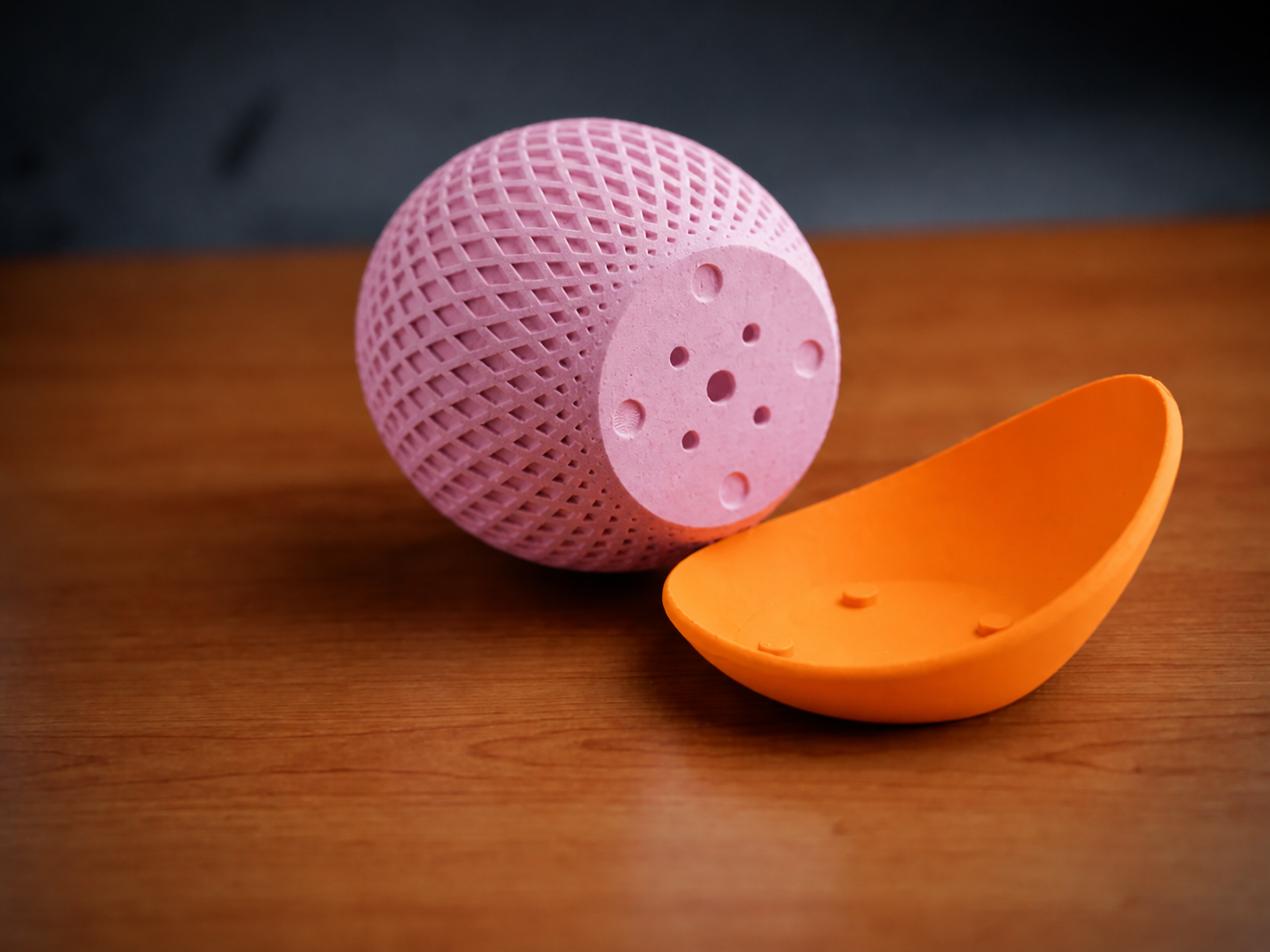 3D Baskı Küre Saksı - Kafes Dokulu İki Parçalı Dekoratif Saksı - Pembe-Turuncu