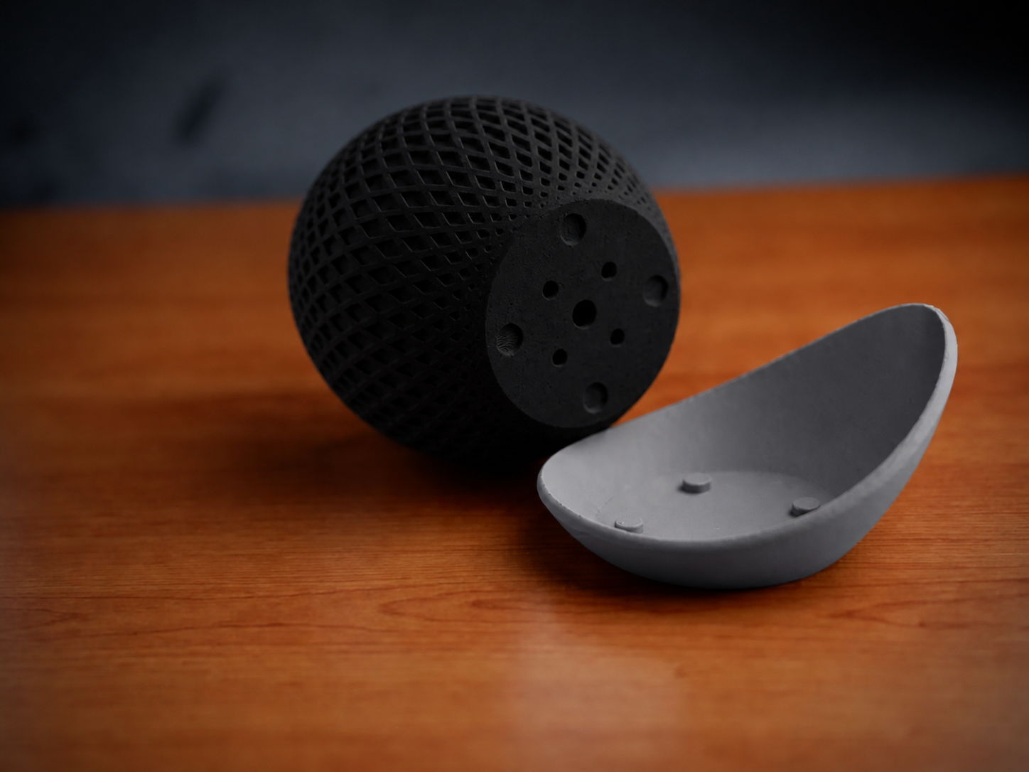 3D Baskı Küre Saksı - Kafes Dokulu İki Parçalı Dekoratif Saksı - Siyah-Gri