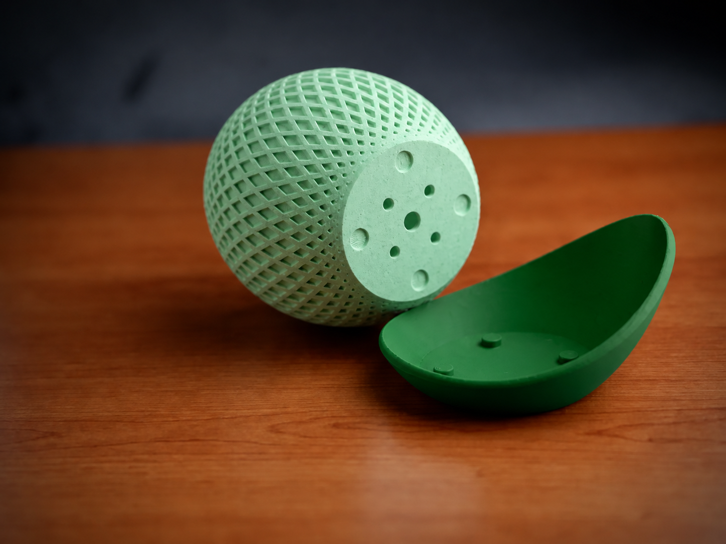 3D Baskı Küre Saksı - Kafes Dokulu İki Parçalı Dekoratif Saksı - Mint-Yeşil