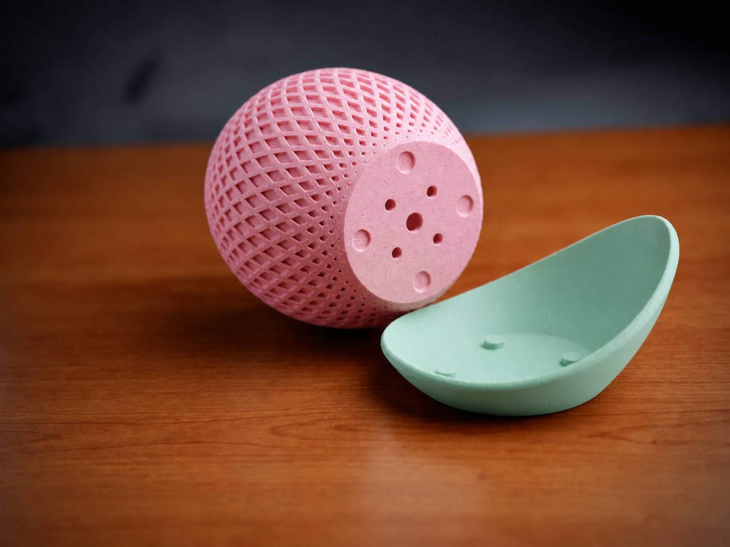 3D Baskı Küre Saksı - Kafes Dokulu İki Parçalı Dekoratif Saksı - Pembe-Mint