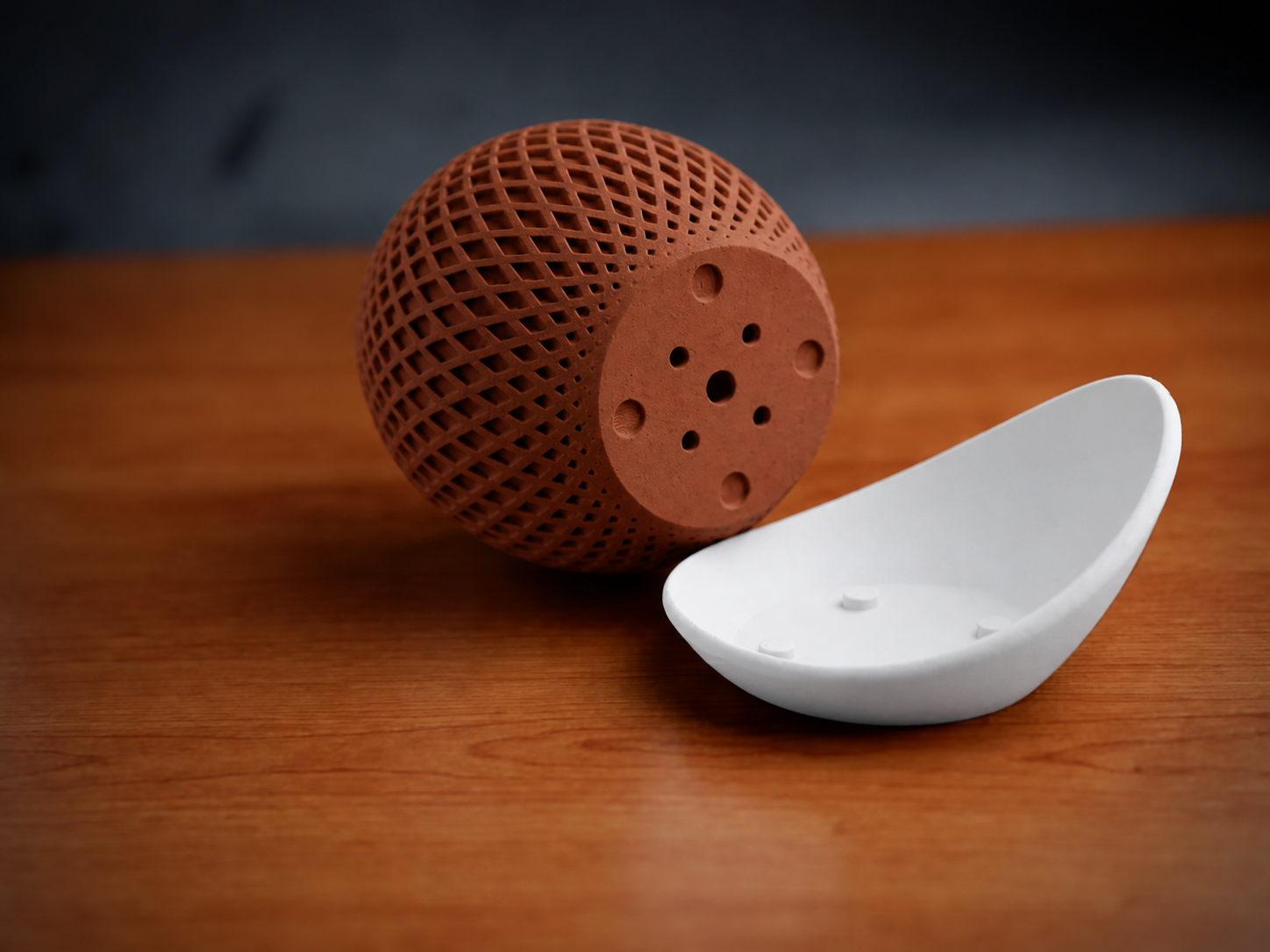 3D Baskı Küre Saksı - Kafes Dokulu İki Parçalı Dekoratif Saksı - Kahverengi-Beyaz