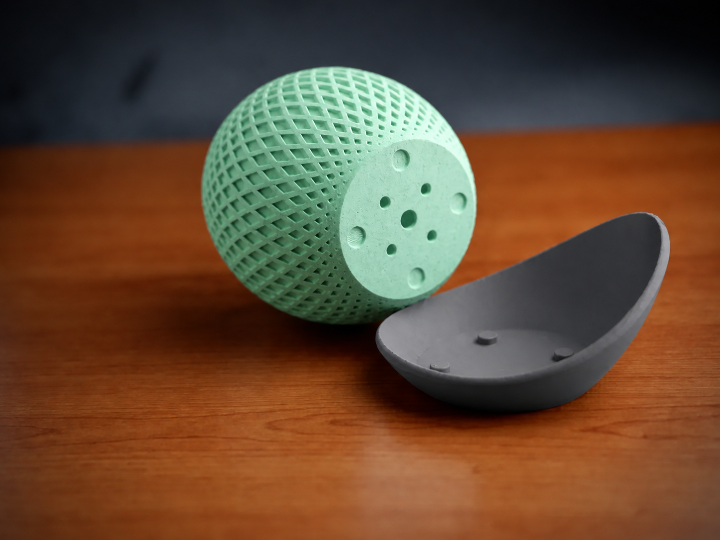 3D Baskı Küre Saksı - Kafes Dokulu İki Parçalı Dekoratif Saksı - Mint-Gri