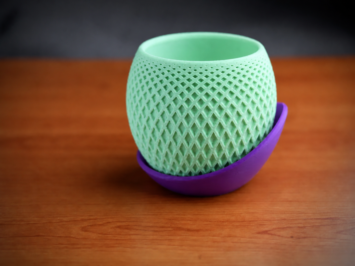 3D Baskı Küre Saksı - Kafes Dokulu İki Parçalı Dekoratif Saksı - Mint-Mor