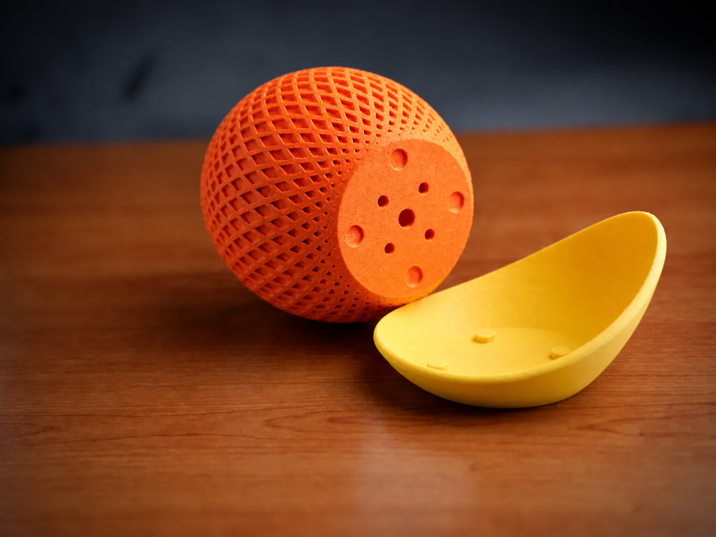 3D Baskı Küre Saksı - Kafes Dokulu İki Parçalı Dekoratif Saksı - Turuncu-Sarı