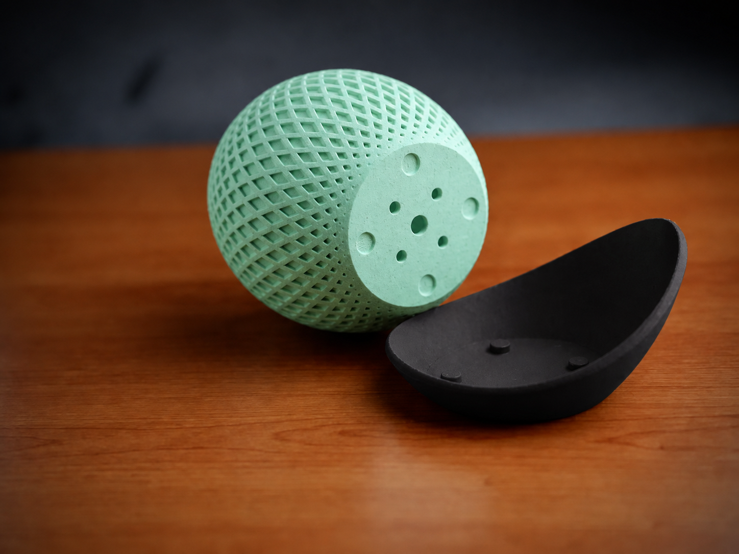 3D Baskı Küre Saksı - Kafes Dokulu İki Parçalı Dekoratif Saksı - Mint-Siyah
