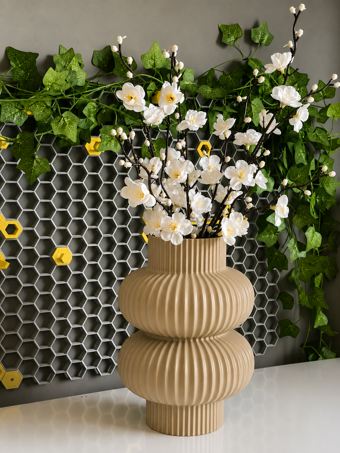 3D Baskı Modern Çift Halkalı Dekoratif Vazo - Minimal Çiçek Vazosu, Masaüstü Ev ve Ofis Dekoru-Bej