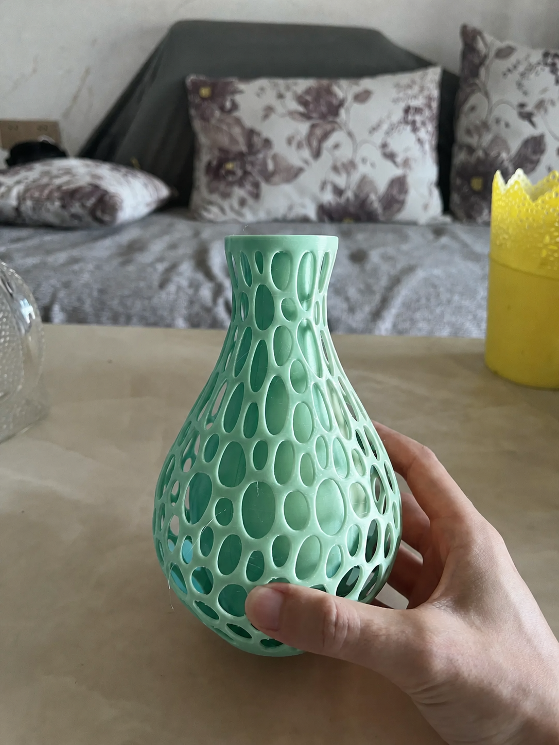 3D Baskı Petek Dokulu Vazo - Delikli Dekoratif Vazo-Mint