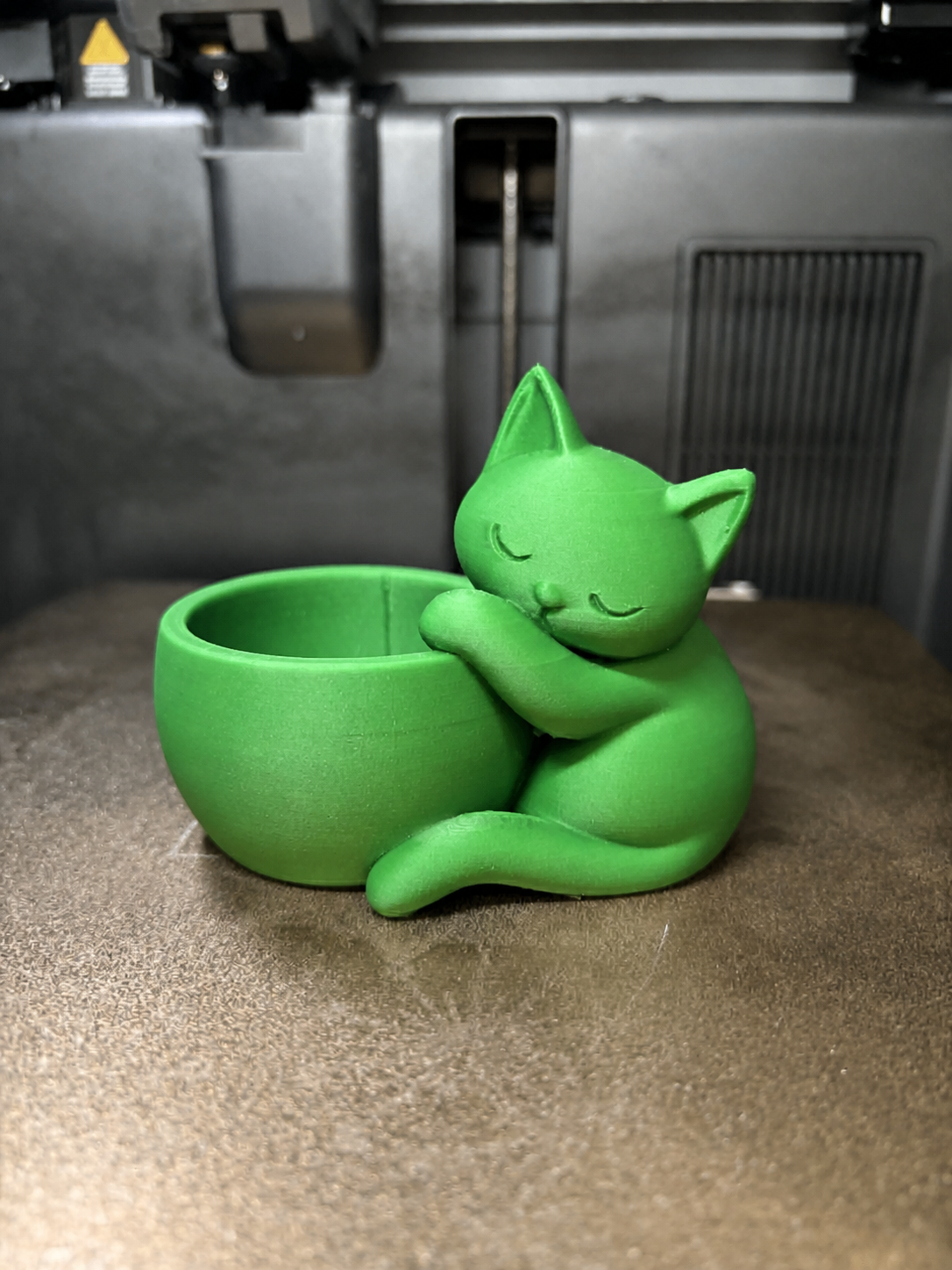 3D Baskı Sarılan Kedi Saksı - Sevimli Dekoratif Saksı - Yeşil