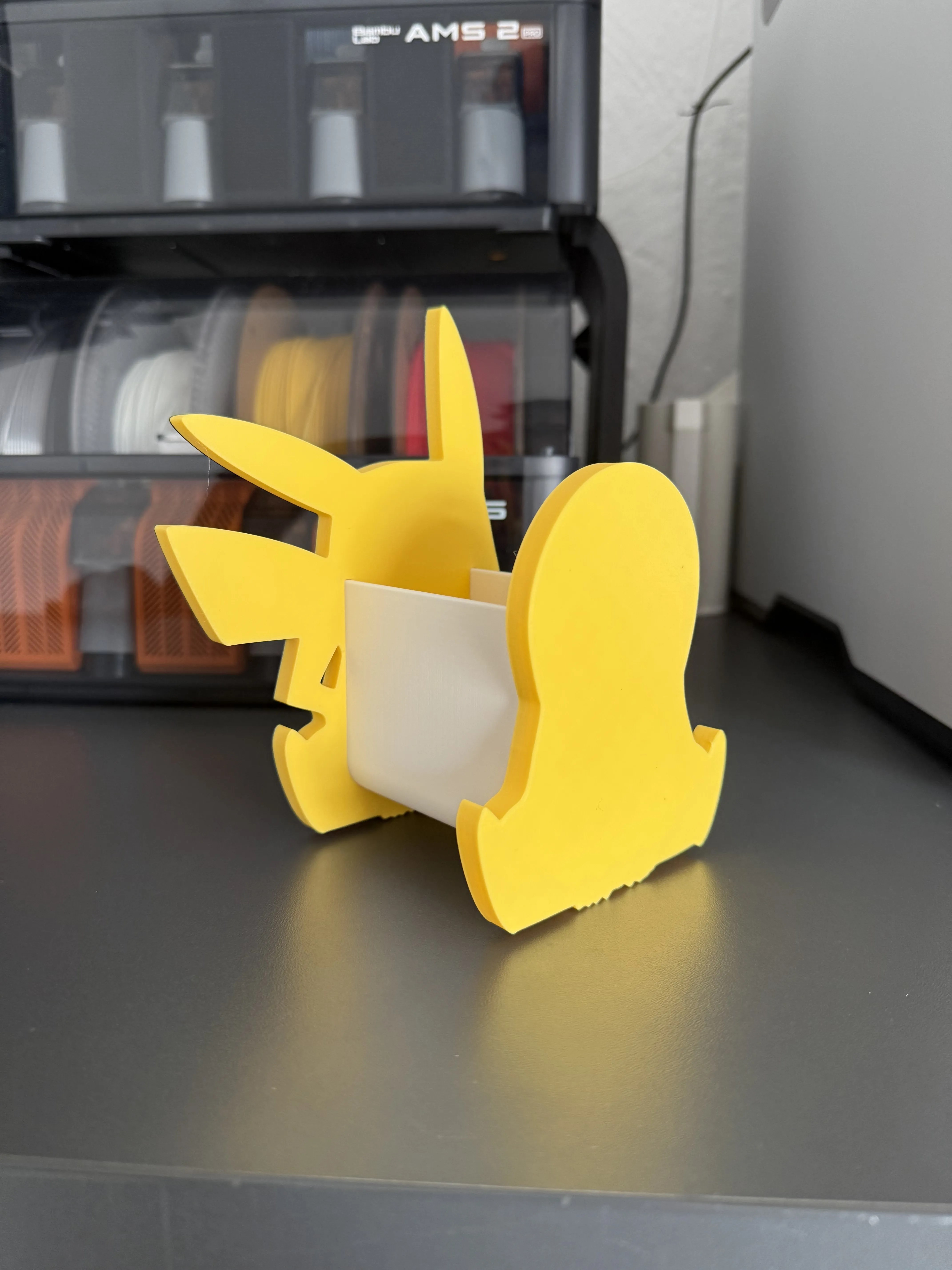 3D Baskı Sevimli Elektrik Fare Figürlü Kalemlik - Sarı Masaüstü Organizer