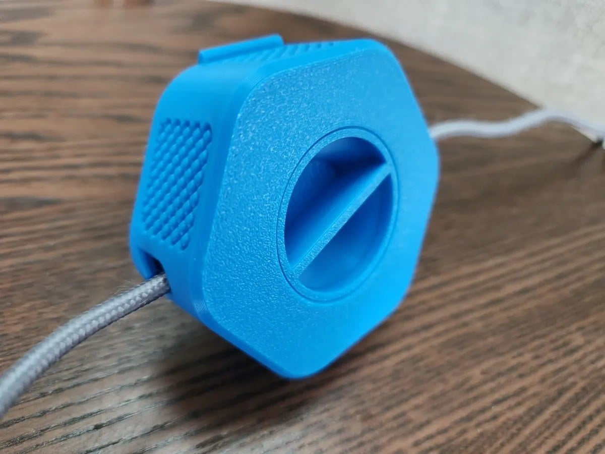 3D Baskı Taşınabilir Kablo Düzenleyici Makara Şarj ve USB Kablo Toplayıcı Döner Kablo Sarıcı - Mavi