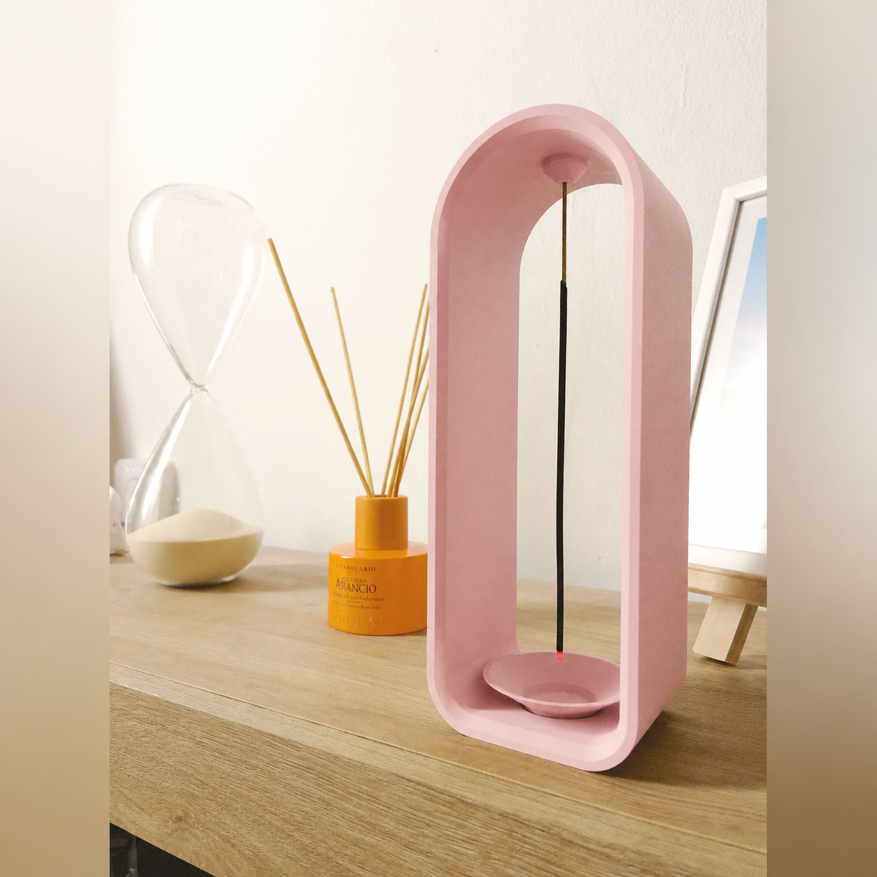 3D Baskı The Shrine Tütsülük - Modern Kemer Formlu Tütsü Tutucu-Pembe