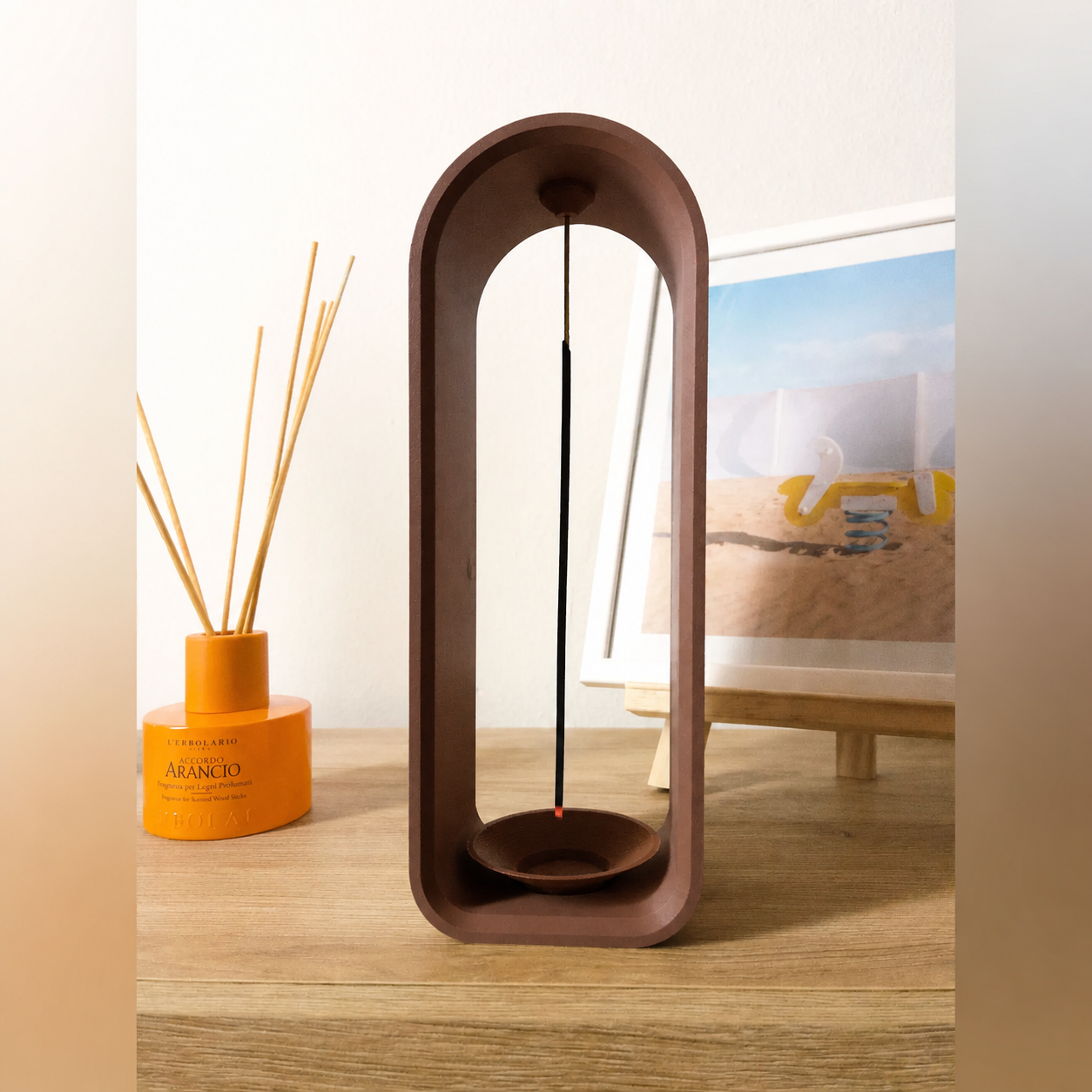 3D Baskı The Shrine Tütsülük - Modern Kemer Formlu Tütsü Tutucu-Kahverengi
