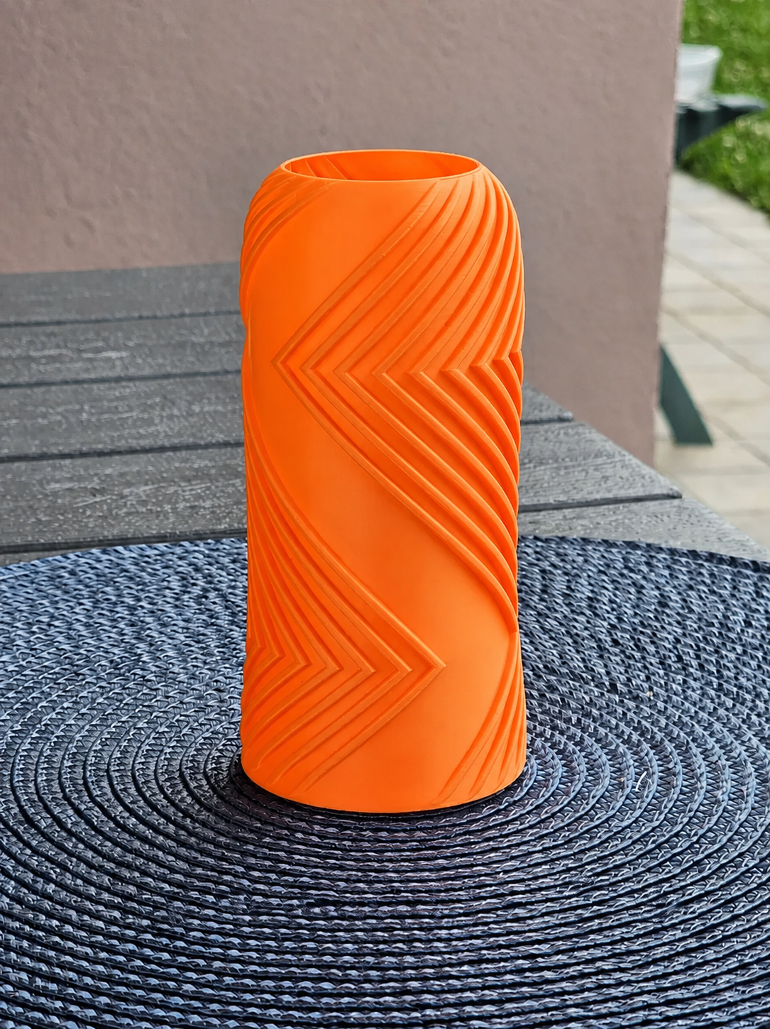 3D Baskı Vector Vazo - Geometrik Çizgili Dekoratif Vazo-Turuncu