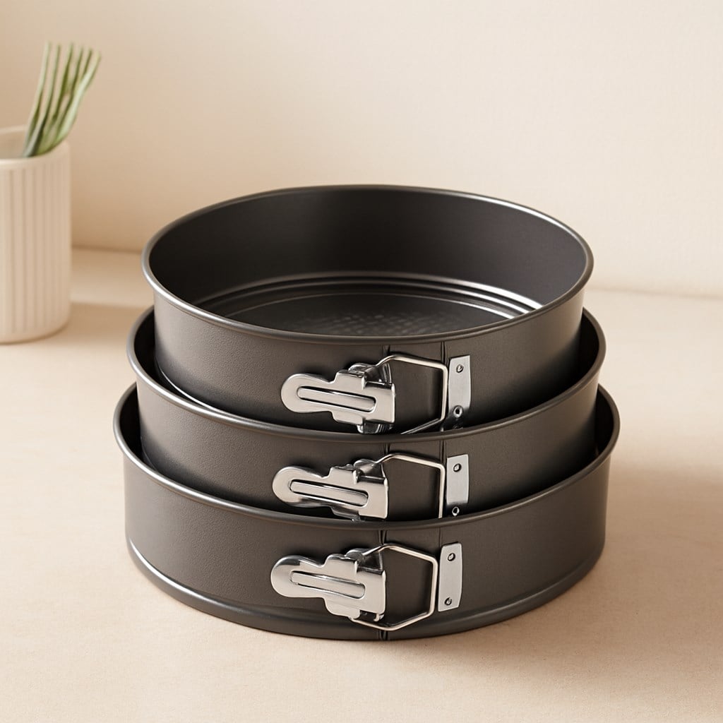 3'lü Yuvarlak Metal Kelepçeli Kek Kalıp Seti 24-26-28 cm