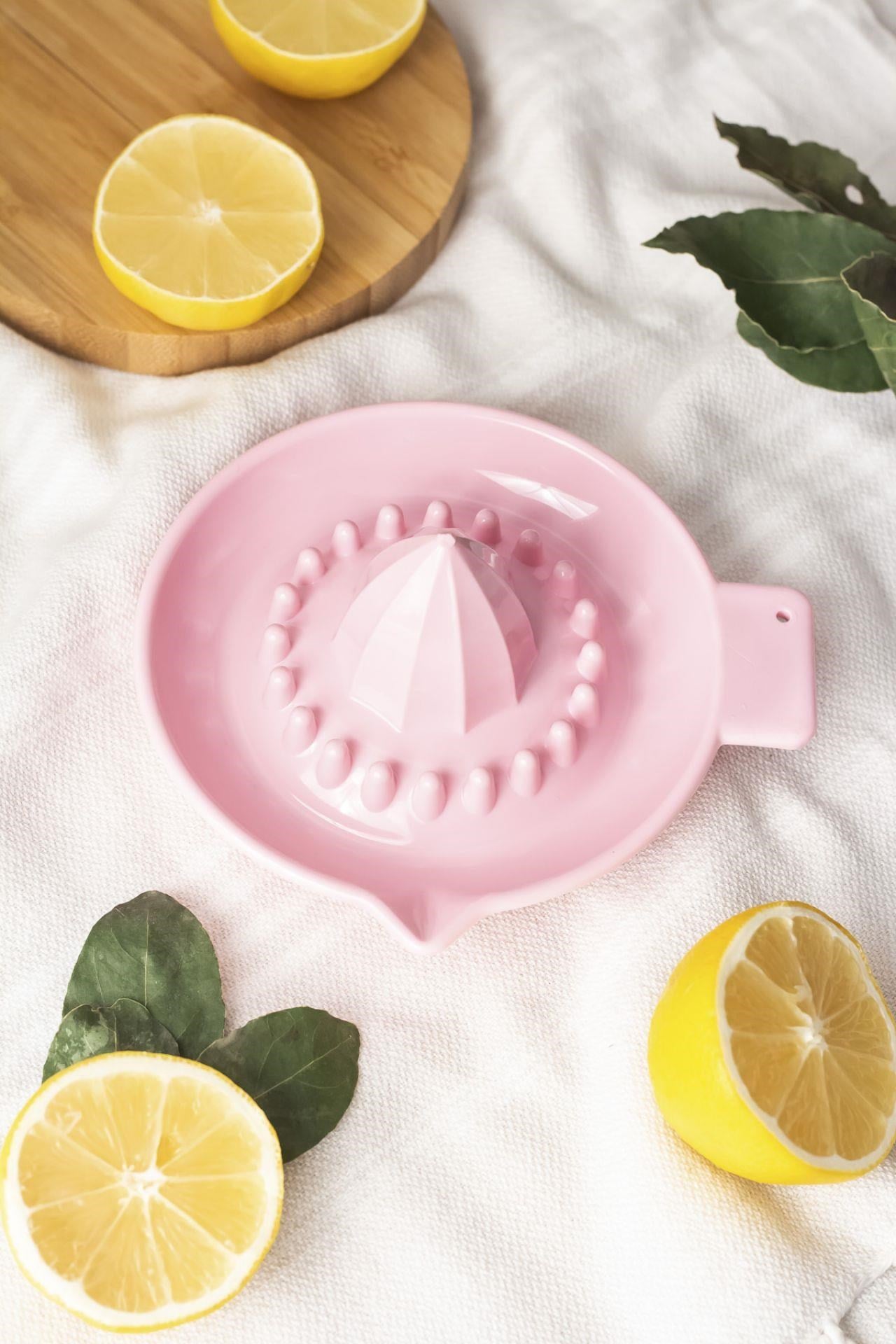 Akrilik Koyu Pembe Limon Sıkacağı Pratik Limon Sıkacağı