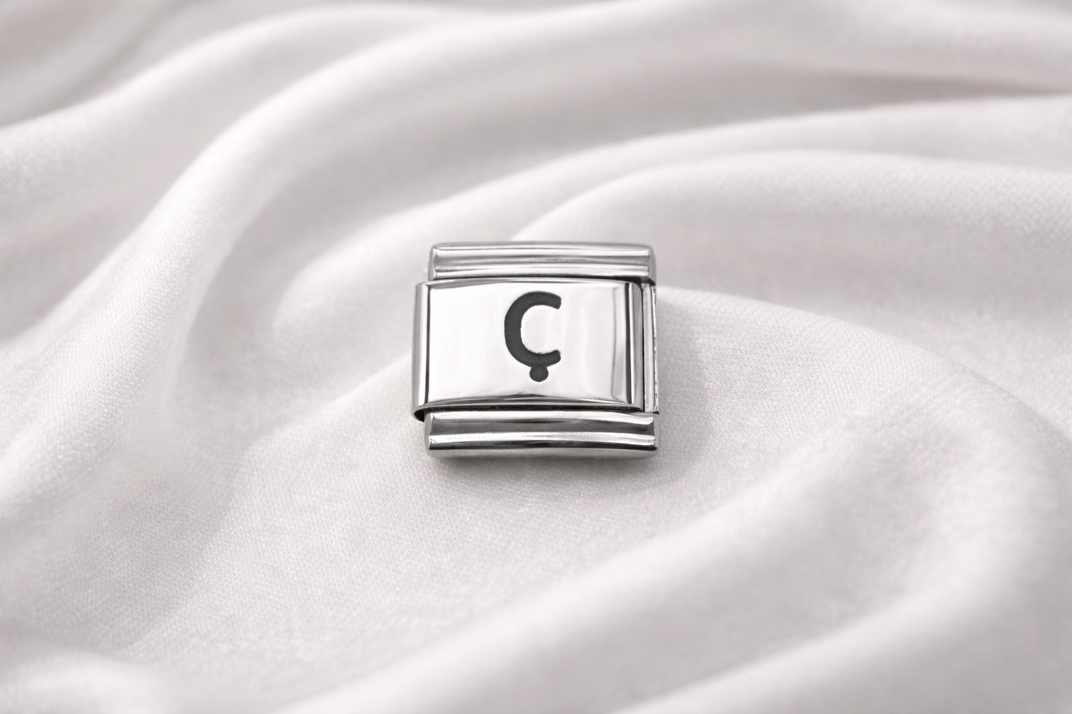 Ç Harfi Charm – Çelik Harfli Bileklik Aksesuarı , Kişiye Özel Modüler Takı