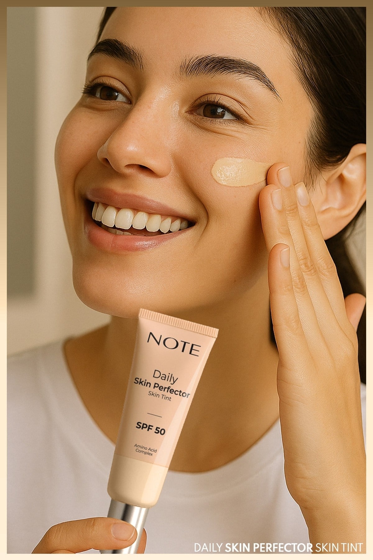 Cosmetics Daily Skin Perfector Skin Tint SPF 50 Ton Eşitleyici Doğal Bitişli Renkli Nemlendirici - 100